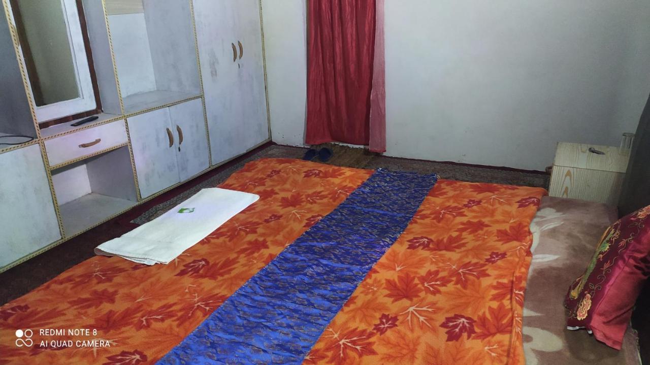 Hotel New Heaven Canal Srīnagar Extérieur photo