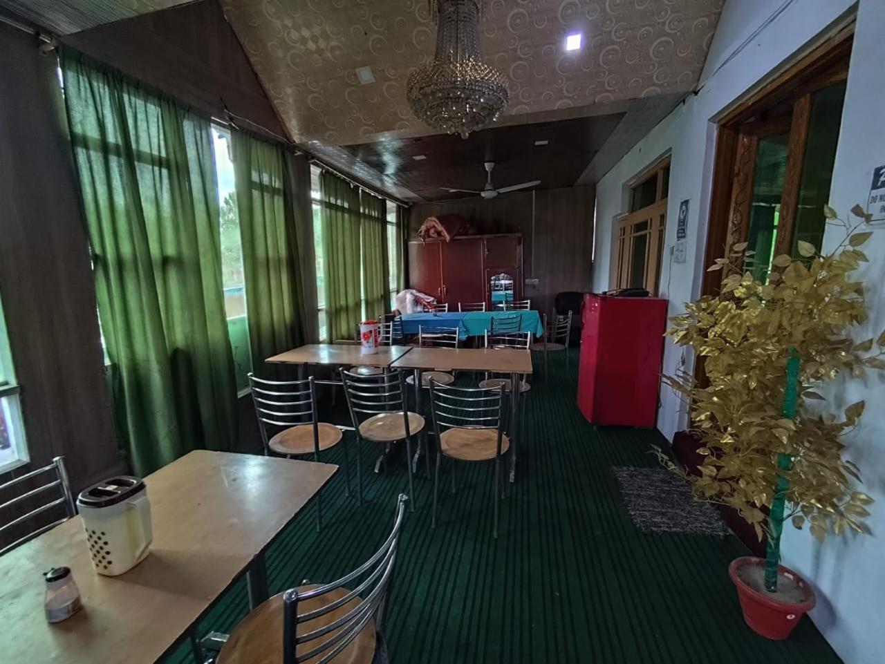 Hotel New Heaven Canal Srīnagar Extérieur photo