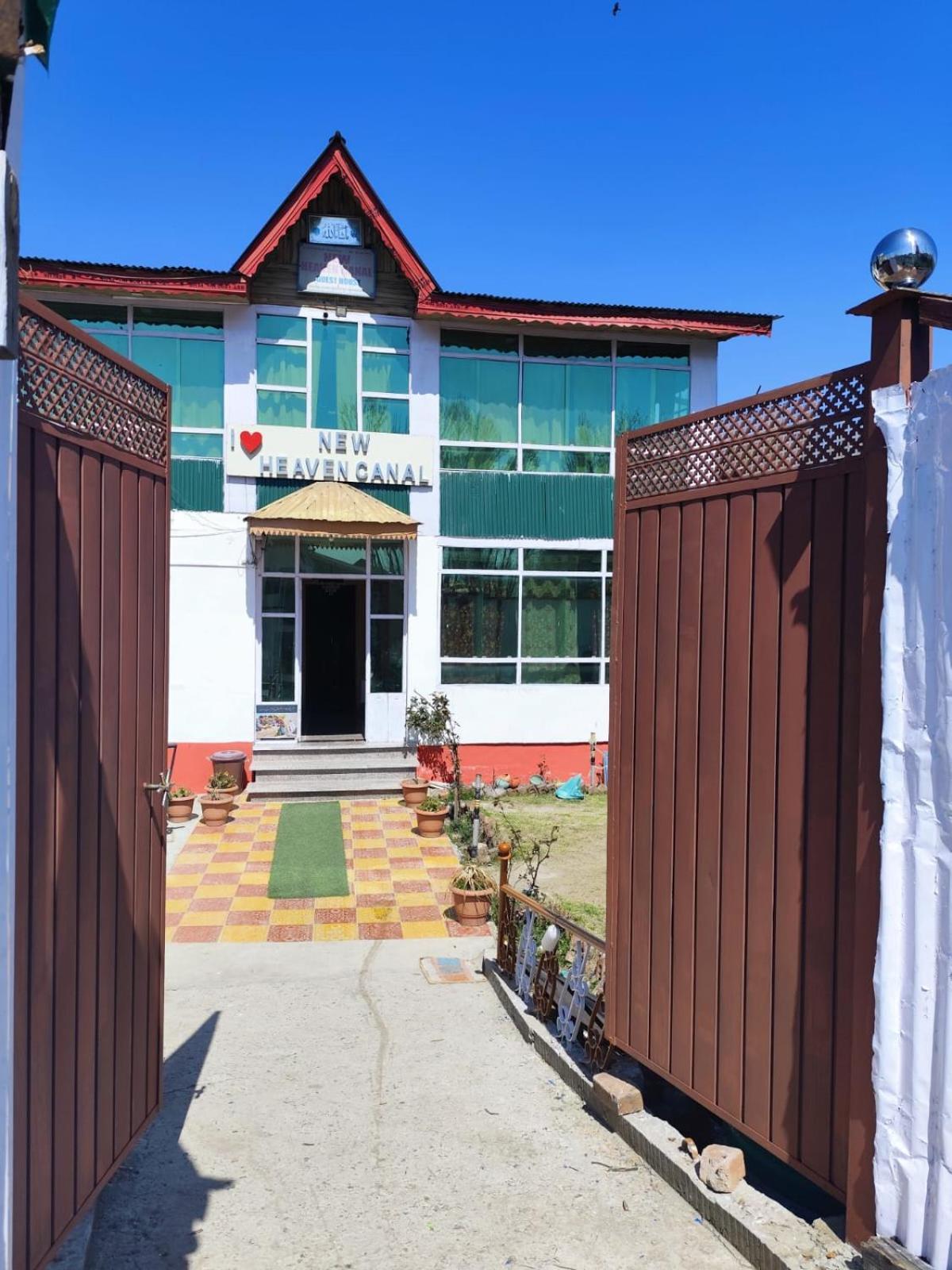 Hotel New Heaven Canal Srīnagar Extérieur photo